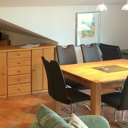 Zeesenhaus 6 Apartman *